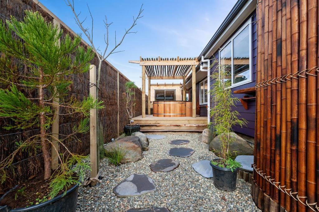 The Purple House - Ohakune Home With Spa Pool Dış mekan fotoğraf